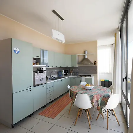 Divina 公寓 加利波利